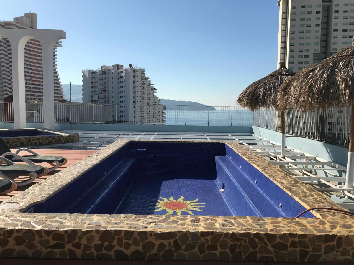 Hotel Delfines Acapulco By Ng Hoteles Exterior photo